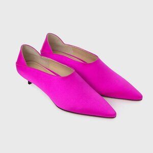 Brand New: Fuschia Pink Satin Shoe